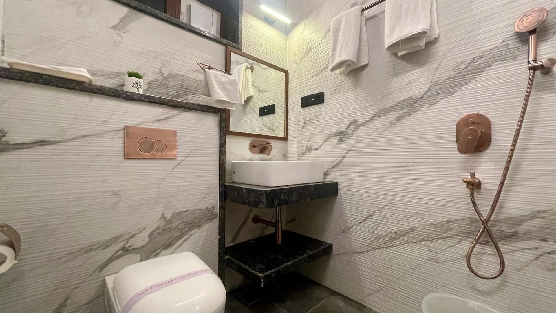 Pensión Hotel Charan Niwas Varanasi